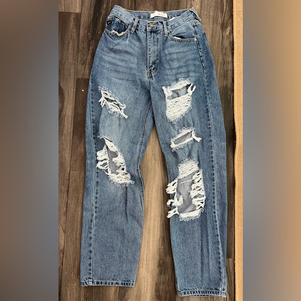 KanCan boyfriend jeans